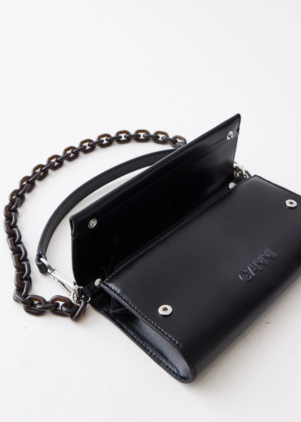 Banner Envelope Chain Wallet