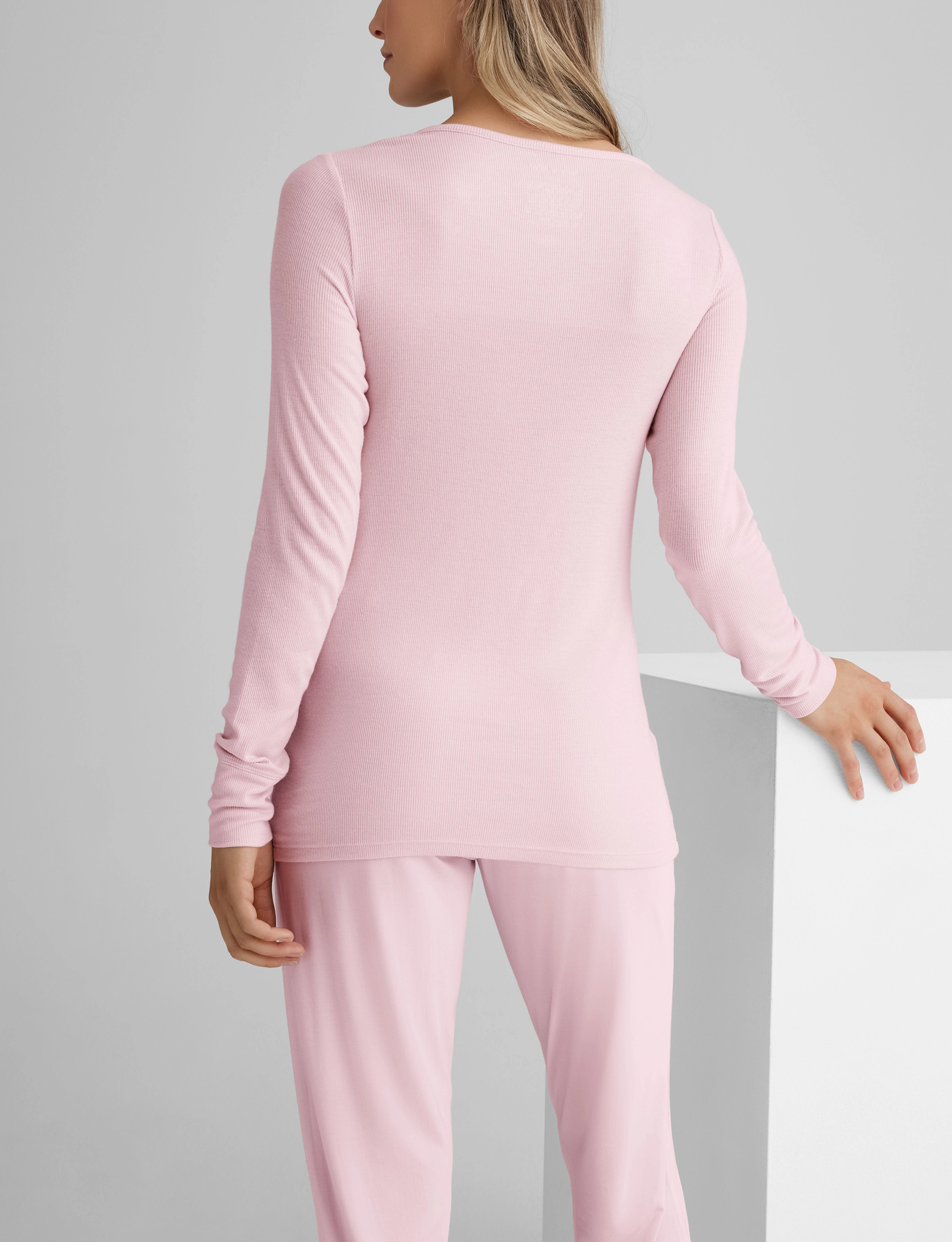 Women's Downtime Henley